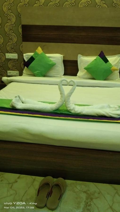Hotel Diamond Leaf Chandīgarh Habitación foto